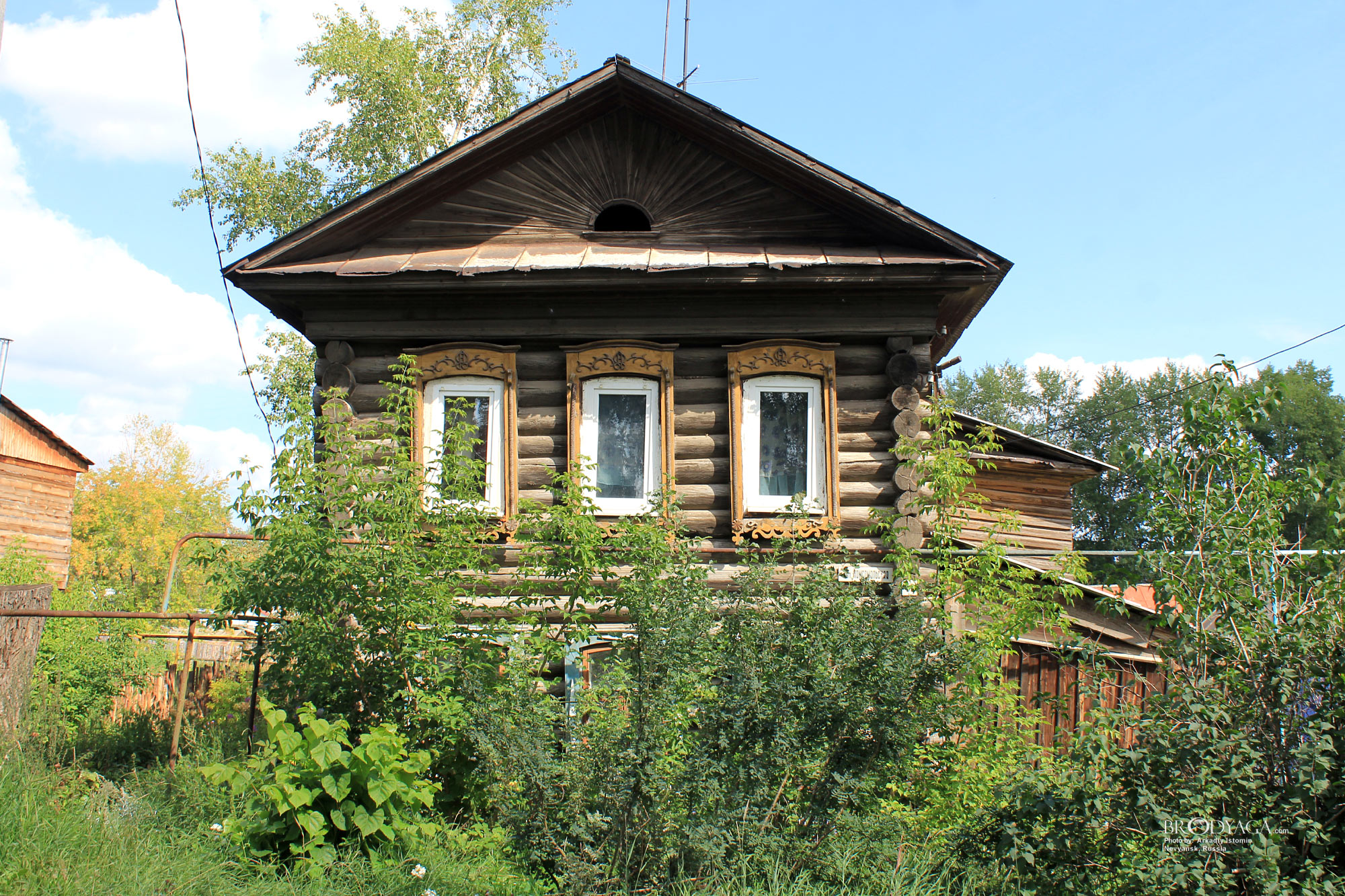 Комсомольская 11, Невьянск (Komsomolskaya 11, Nevyansk)